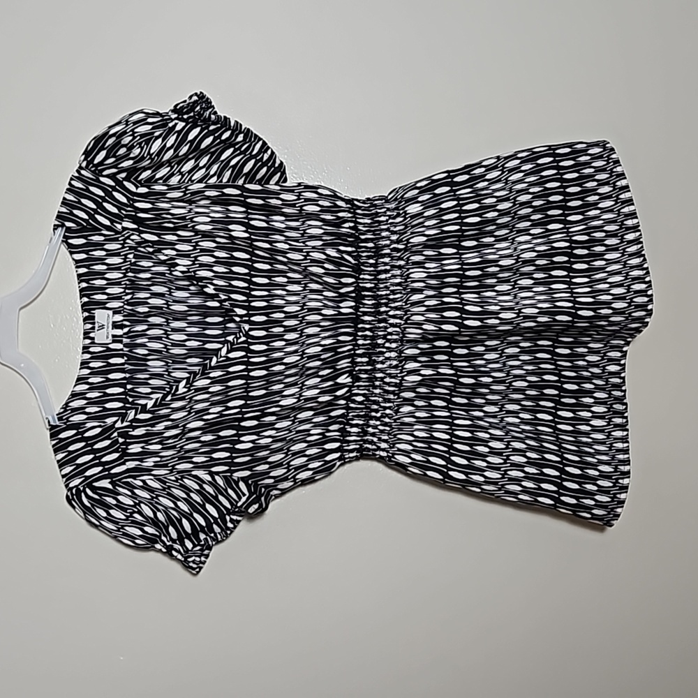 Worthington Feather Print Vneck Peplum Blouse
